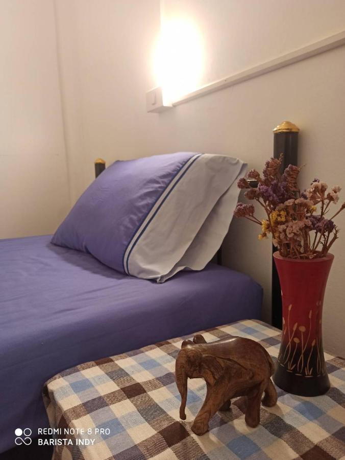 La Maison Verte Hostel Chiang Mai Bagian luar foto